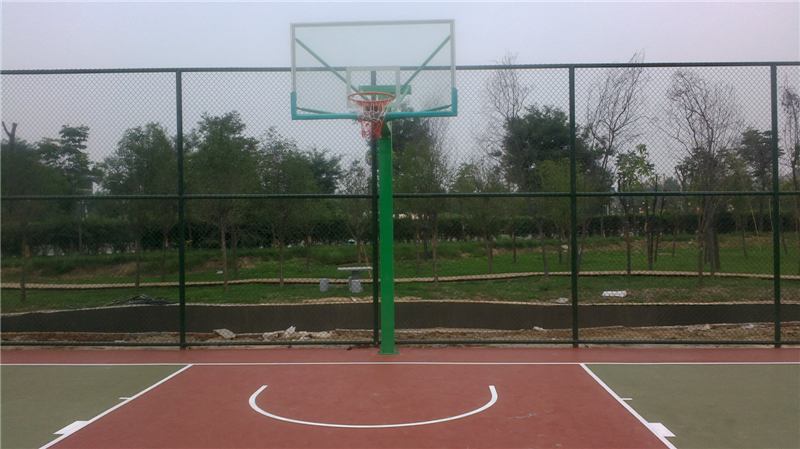 地埋篮球架-围网-塑胶场地